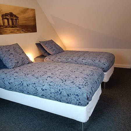 La Fontaine Aux Enfants - Gr5 - Chambre Avec Sdb Privee Abreschviller Ngoại thất bức ảnh